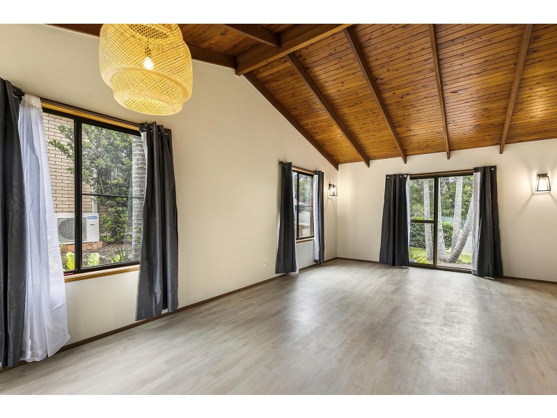 217 Upper Lyndale Street, Shailer Park QLD 4128