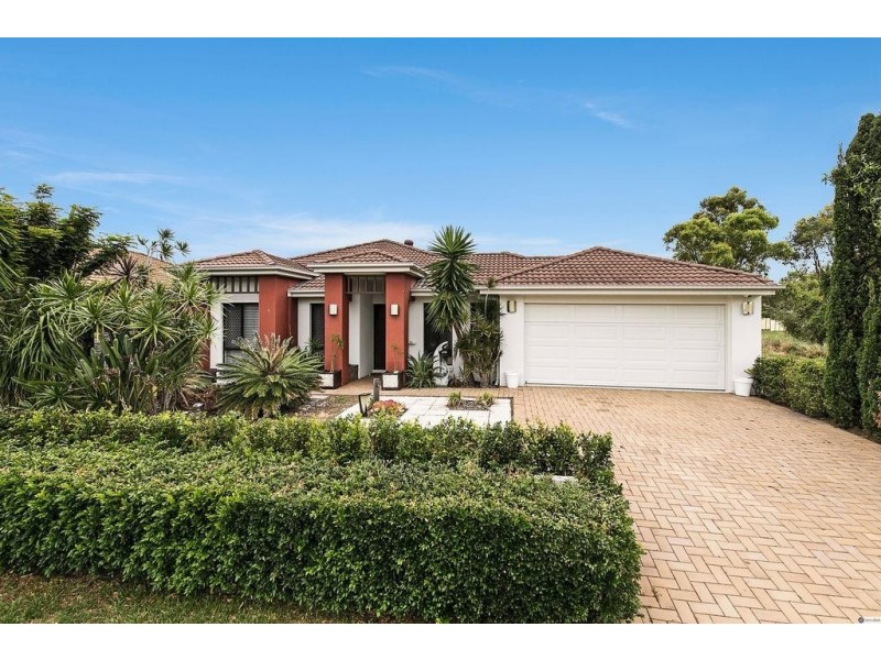 6 Pandanus Place, Tingalpa QLD 4173