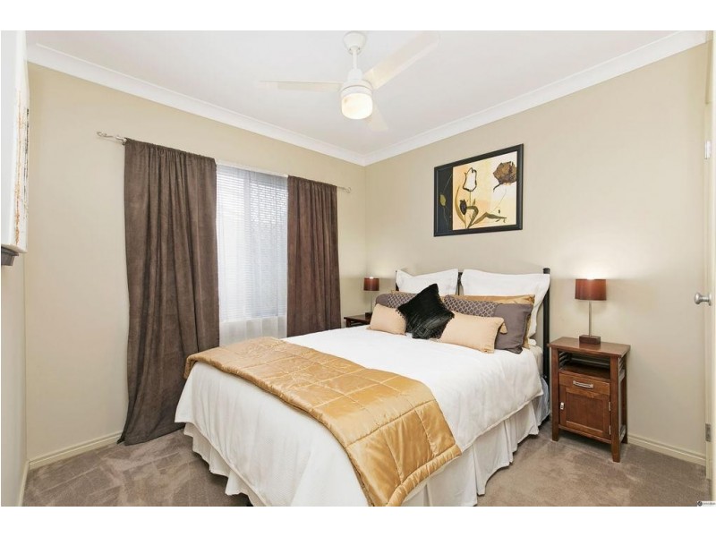 6 Pandanus Place, Tingalpa QLD 4173