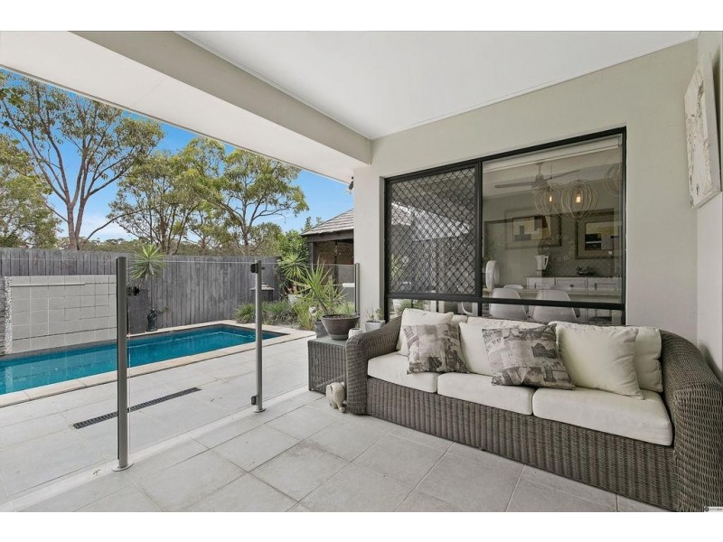 6 Pandanus Place, Tingalpa QLD 4173