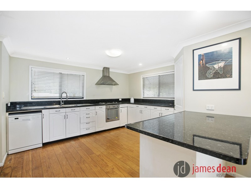 39 Roseneath Parade, Wynnum West QLD 4178