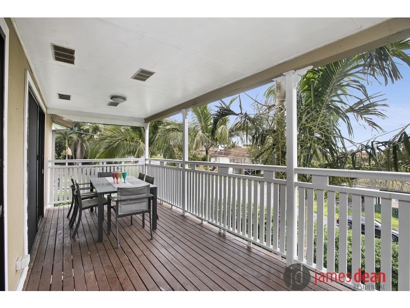 39 Roseneath Parade, Wynnum West QLD 4178