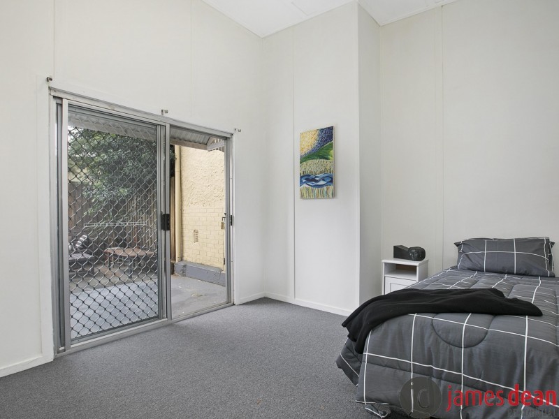 39 Roseneath Parade, Wynnum West QLD 4178