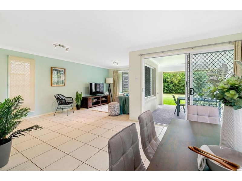 99 Kamarin Street, Manly West QLD 4179