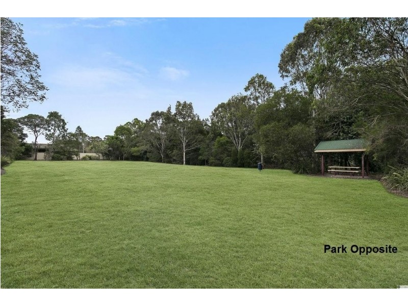 111 Torquay Cr, Tingalpa QLD 4173