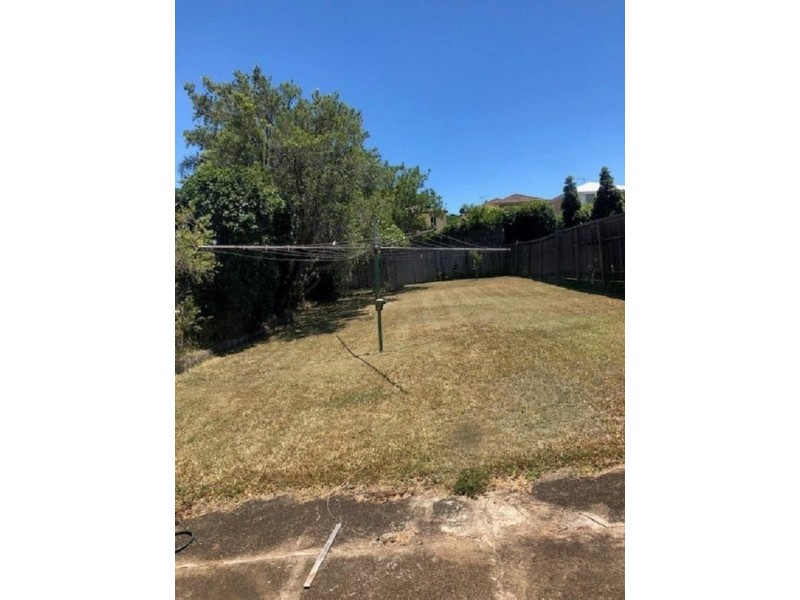 57 Haig Street, Wynnum QLD 4178