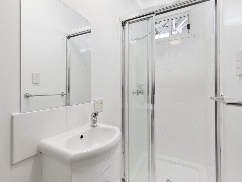 17 Stephen Street, Camp Hill QLD 4152