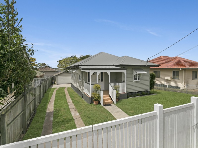 24 Duncan Street, Wynnum West QLD 4178