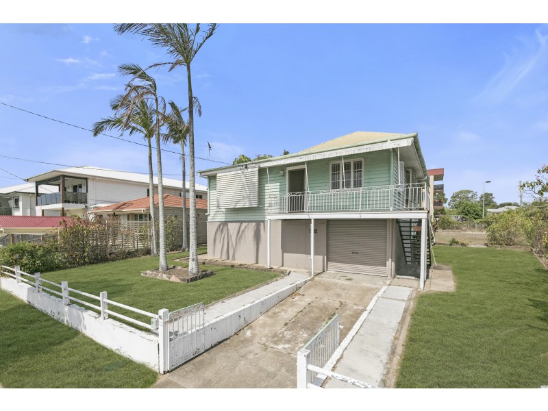 39 Junction Road, Morningside QLD 4170