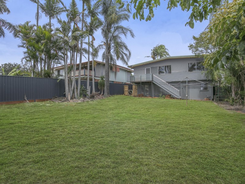 14 Barbara Street, Manly West QLD 4179