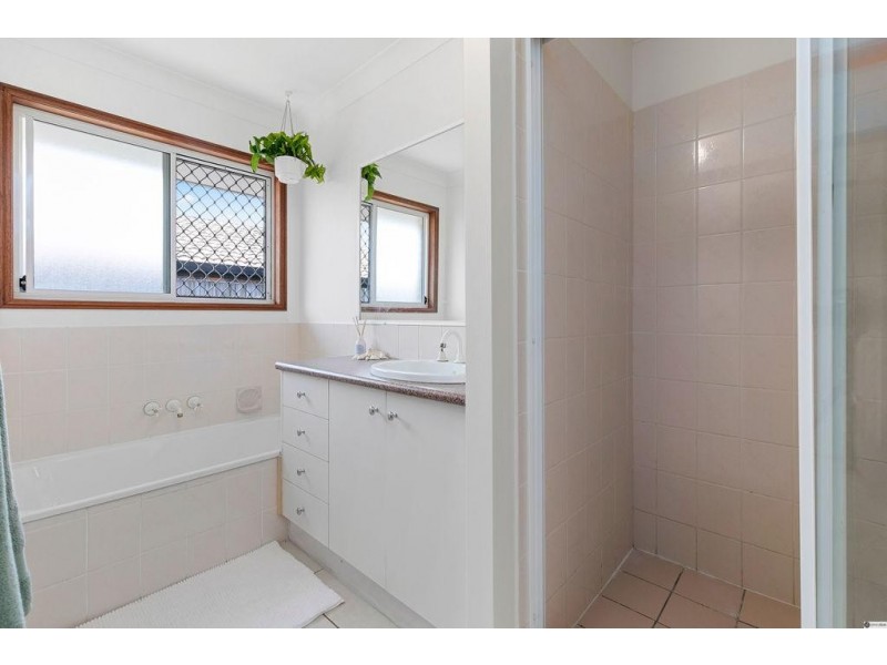 40 Byng Road, Birkdale QLD 4159