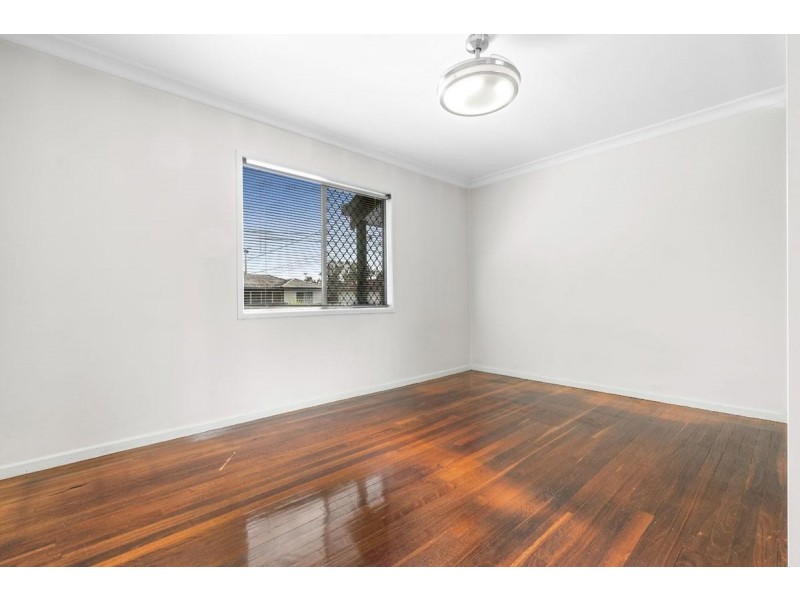 17 Greenslade Street, Tingalpa QLD 4173