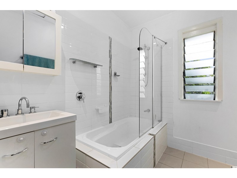 28 Prospect Street, Wynnum QLD 4178