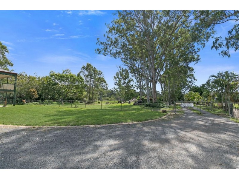 1001 New Cleveland Road, Gumdale QLD 4154