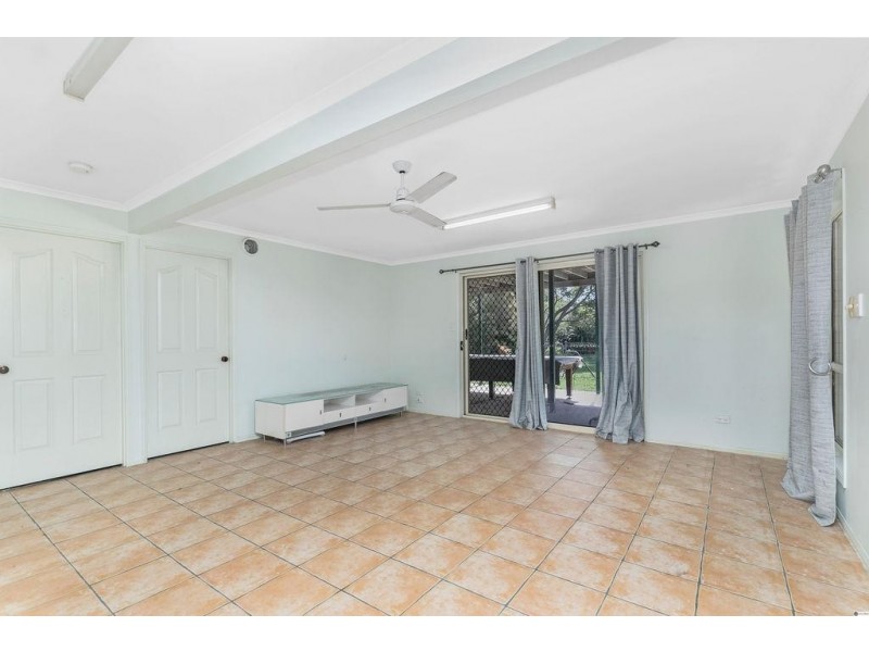 1001 New Cleveland Road, Gumdale QLD 4154