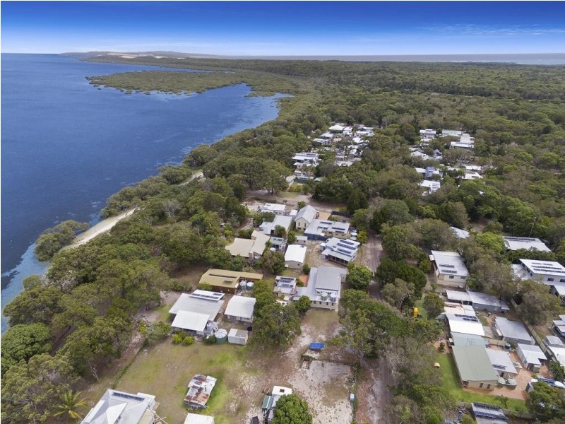 85 Kooringal Esplanade, Kooringal QLD 4025