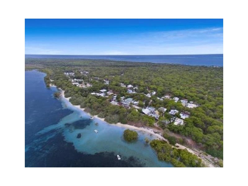 85 Kooringal Esplanade, Kooringal QLD 4025