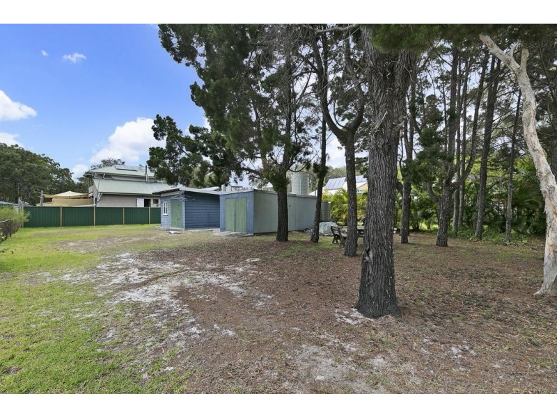 95 Midgen Street, Kooringal QLD 4025