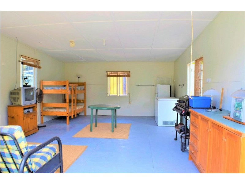 95 Midgen Street, Kooringal QLD 4025