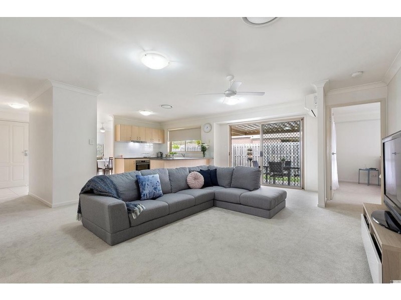 9 Brighton Court, Wakerley QLD 4154