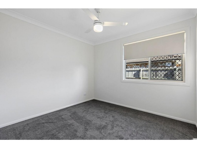 35 Wirra Circuit, Wynnum West QLD 4178