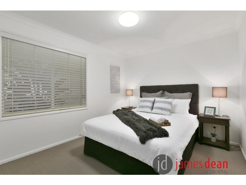 75 Ivy Crescent, Wakerley QLD 4154