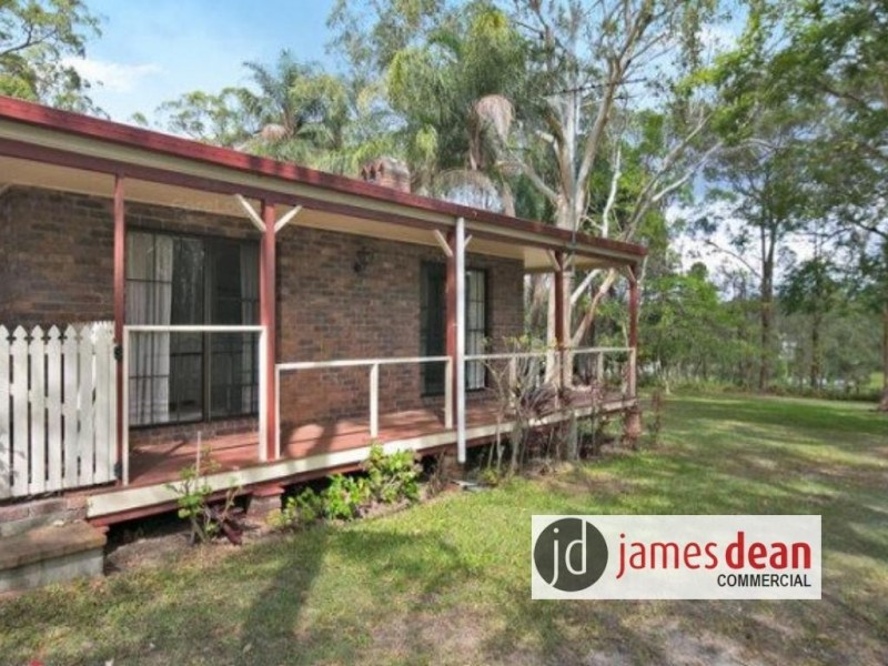 345 – 347 Redland Bay Road, Capalaba QLD 4157