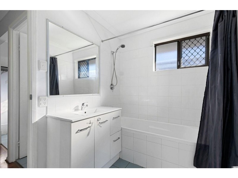 6 Welsby Street, Tingalpa QLD 4173