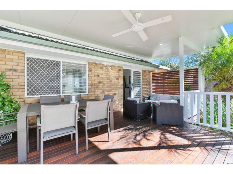 14A Oakley Street, Manly QLD 4179