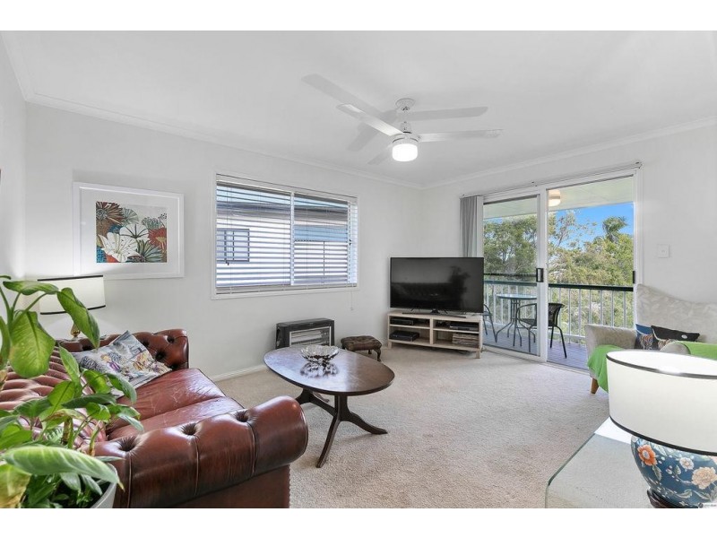 14A Oakley Street, Manly QLD 4179