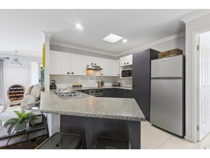 36 Oberon Esplanade, Hemmant QLD 4174