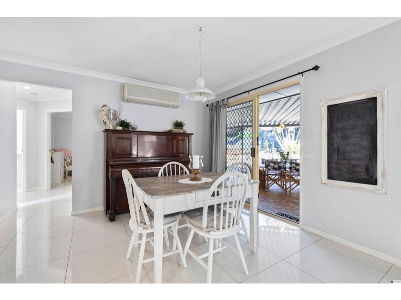 36 Oberon Esplanade, Hemmant QLD 4174