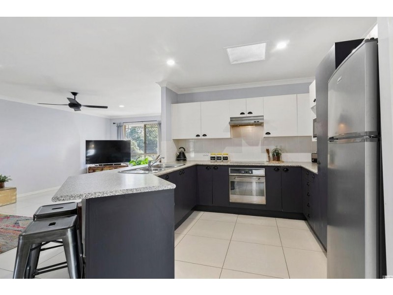 36 Oberon Esplanade, Hemmant QLD 4174