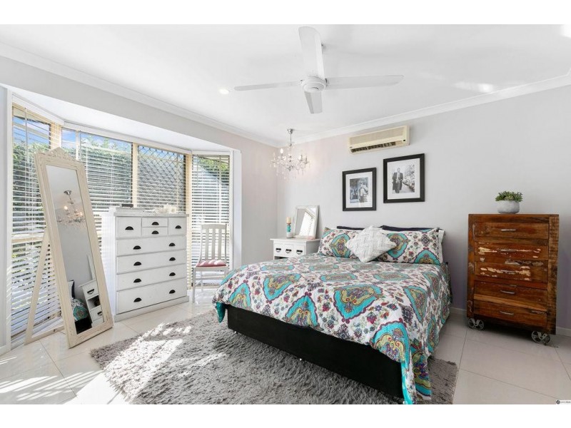 36 Oberon Esplanade, Hemmant QLD 4174