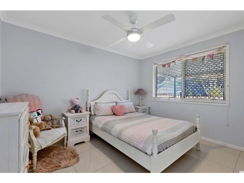 36 Oberon Esplanade, Hemmant QLD 4174