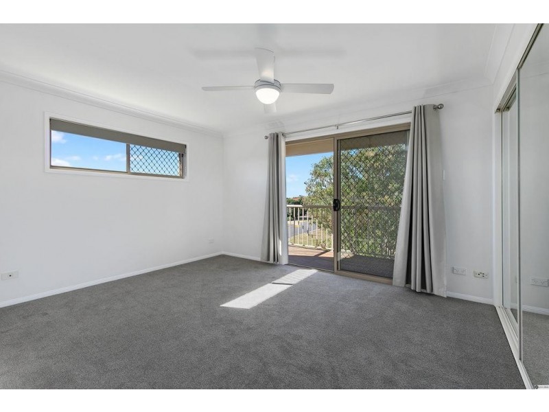 1 Pinecrest Place, Victoria Point QLD 4165