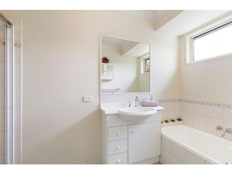 17/11 Thornlake Court, Tingalpa QLD 4173