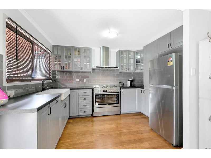 47 School Road, Wynnum West QLD 4178