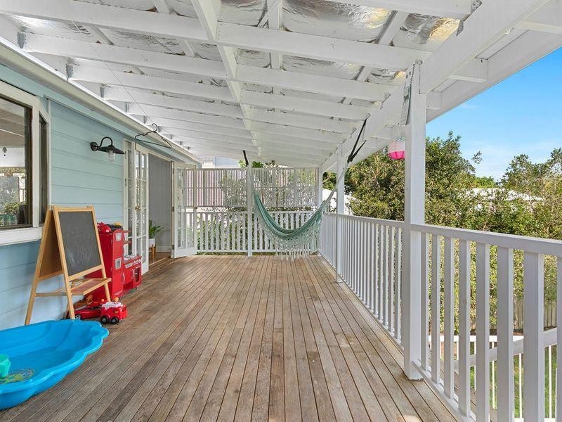 12 Carbethon Street, Manly QLD 4179
