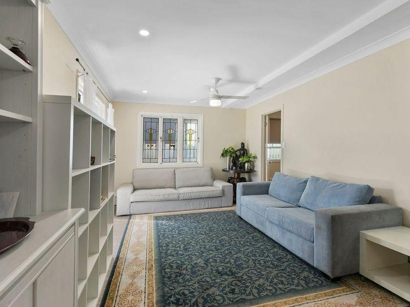 12 Carbethon Street, Manly QLD 4179