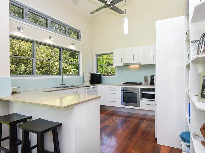 97 Midgen Street, Kooringal QLD 4025