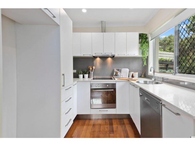 2/14 Tenbar Street, Tingalpa QLD 4173