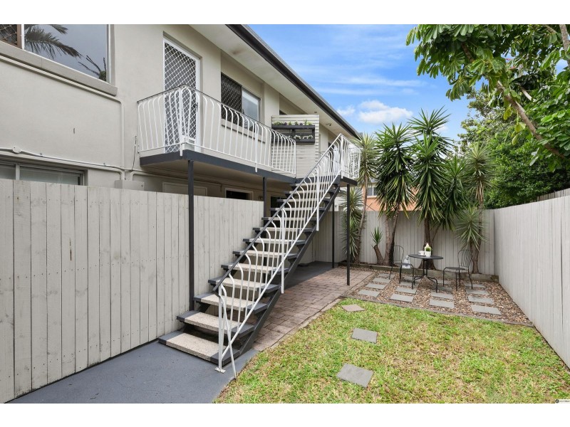 2/14 Tenbar Street, Tingalpa QLD 4173