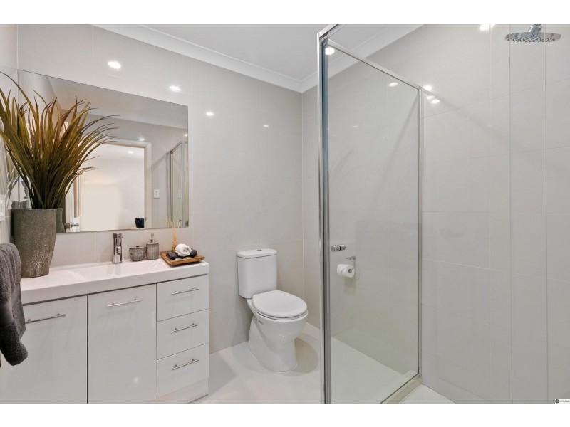 2/14 Tenbar Street, Tingalpa QLD 4173