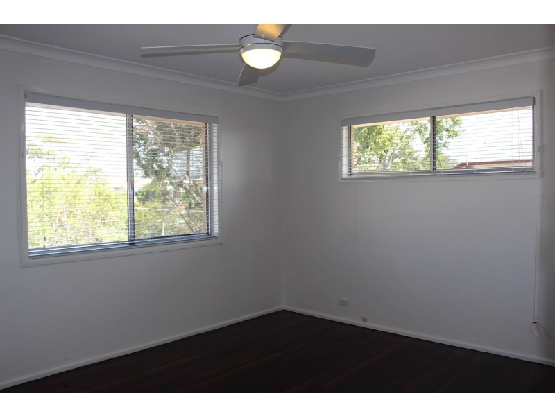 37 Gladstone Street, Coorparoo QLD 4151