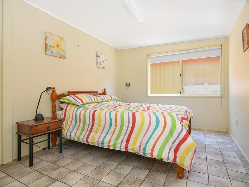 93 Midgen St, Kooringal QLD 4025