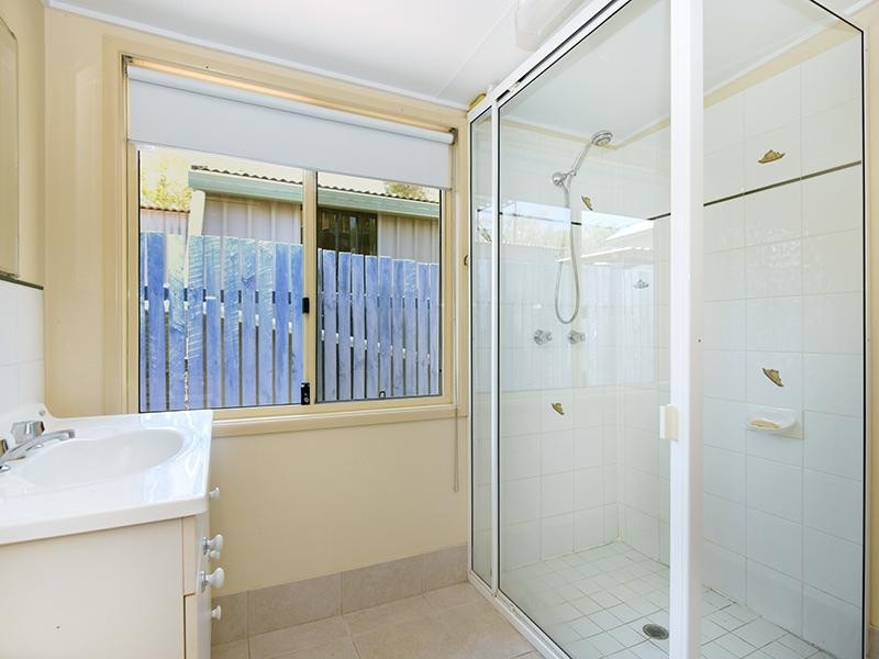 93 Midgen St, Kooringal QLD 4025