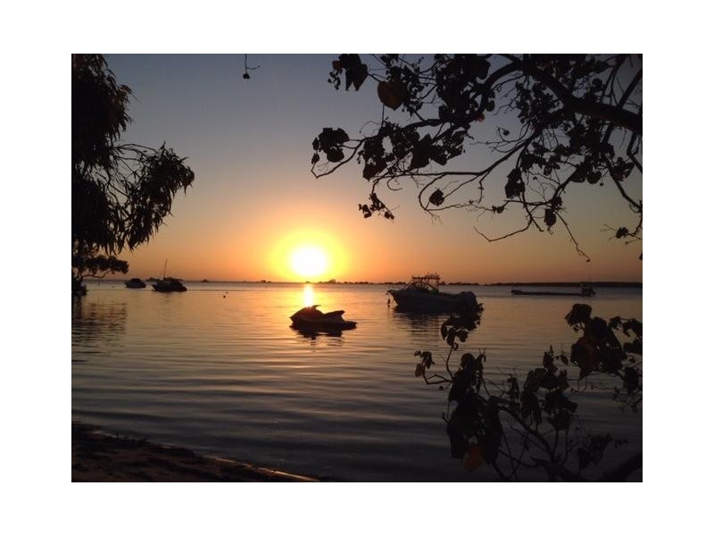 93 Midgen St, Kooringal QLD 4025