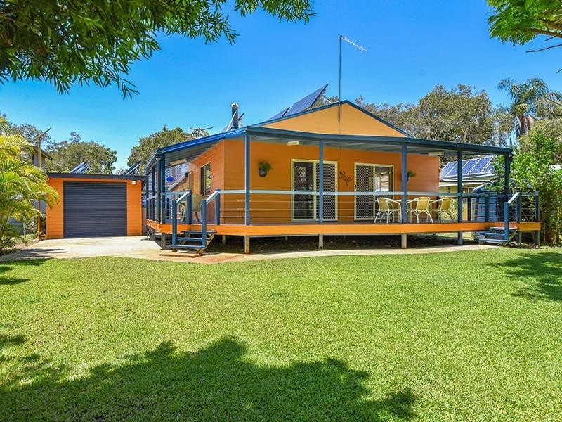 93 Midgen St, Kooringal QLD 4025