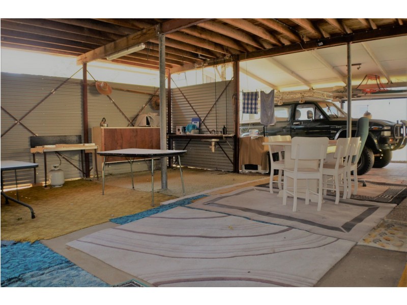 37 Midgen Street, Kooringal QLD 4025